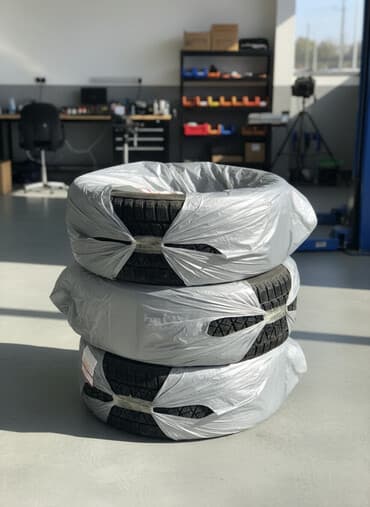 Шины 245 / 55 / R 19, Зима, Б/у, Комплект, Bridgestone