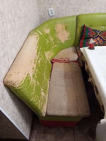 суу май: Ашкана үстөлү жана отургуч — 5