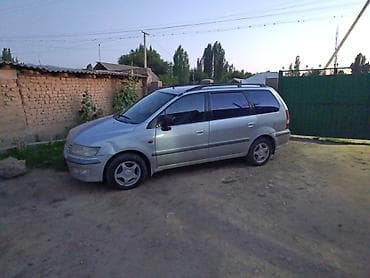Унаа: Mitsubishi Space Wagon: 1999 г., Кол менен иштөөчү, Бензин, Универсал — 1