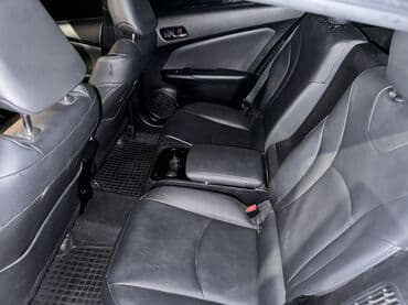 купить тент на фуру бу: Toyota Prius: 2017 г., 1.8 л, Вариатор, Гибрид, Хэтчбэк — 5