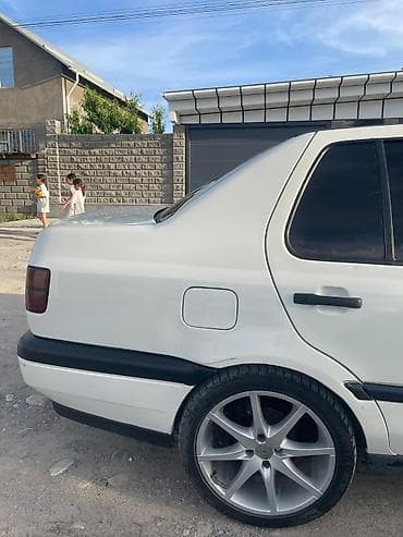 венто стартер: Volkswagen Vento: 1994 г., 2 л, Механика, Бензин, Седан — 7