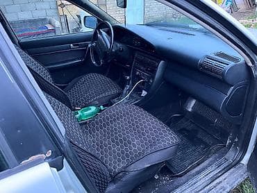 mini kuper: Audi 100: 1991 г., 2.3 л, Механика, Газ, Седан — 5