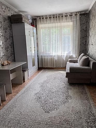 студия комната: 1 комната, 18 м², Гостиничный тип, 2 этаж, Косметический ремонт — 1