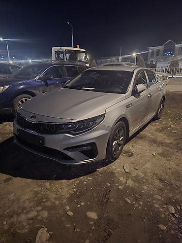 toyta vitz: Kia K5: 2019 г., 2 л, Автомат, Газ, Седан — 1