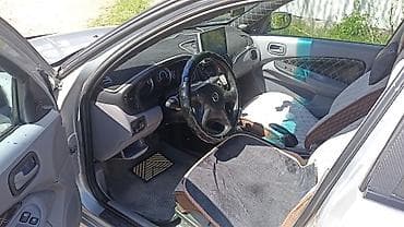 tesla 3: Nissan Almera: 2002 г., 1.5 л, Ручные, Газ, Хэтчбэк — 2