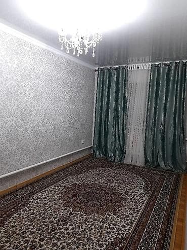 Кыймылсыз мүлк: 🏡 Продается 5-комнатный кирпичный дом с верандой и садом! 📍 Район: АЮ — 5