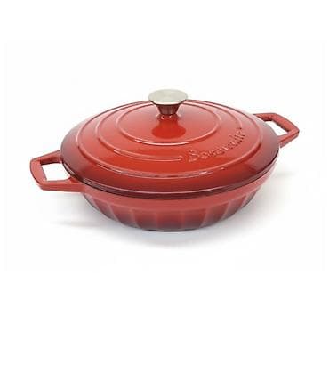 Посуда: Чугунная сковорода-кассероль с крышкой, красная. Идеально подойдет для — 1