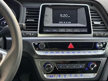 byd e2 2021: Hyundai Sonata: 2021 г., 2 л, Автомат, Газ, Хэтчбэк — 8