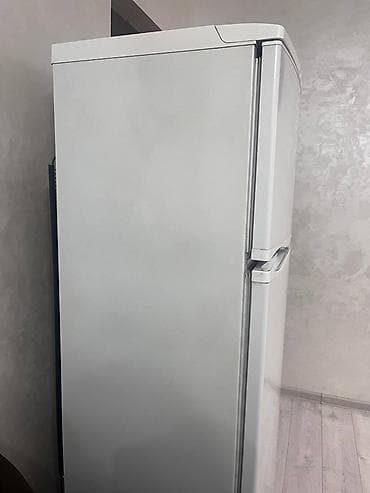 холодильник атлант маленький: Холодильник двухкамерный Атлант, белый, классический дизайн с верхней — 2