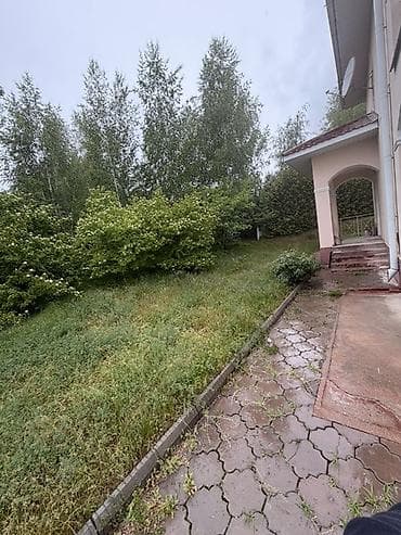 Посуточная аренда: 120 м², 3 комнаты — 10