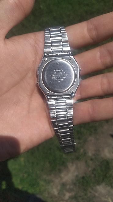 арзан саат: Классикалык сааттар саат, Casio, Суу өткөрбөөчү, Эркектердики, Колдонулган — 6