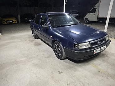 ravon 3: Opel Vectra: 1993 г., 1.6 л, Кол менен иштөөчү, Бензин, Седан — 1