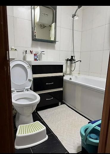Квартиры: 3 комнаты, 58 м², 104 серия, 4 этаж, Старый ремонт — 4
