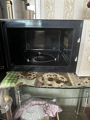 11 айфон про: Микроволновка, Б/у, Самовывоз — 1