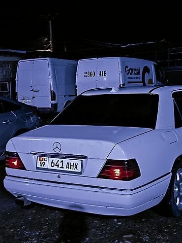 на w124: Mercedes-Benz W124: 1993 г., 2 л, Ручные, Бензин, Седан — 9