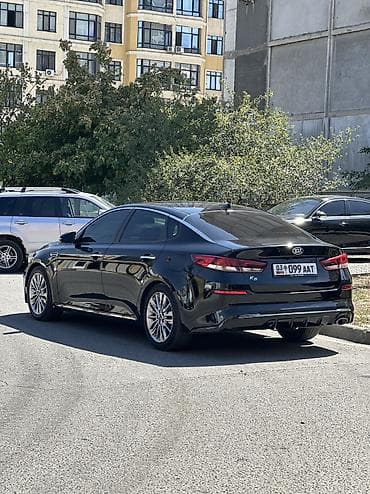 Kia K5: 2019 г., 2 л, Автомат, Бензин, Седан