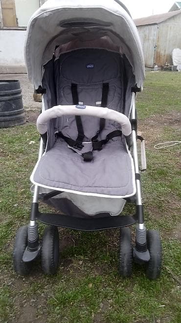 Коляска, цвет - Серебристый, Б/у at lalafo.kg Коляска, цвет - Серебристый, Б/у