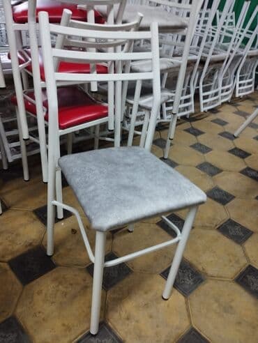 пластиковые табуретки: Табуретки — 14