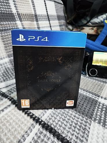 один штук: Продаю трилогию Dark souls, по отдельности не продаю только трилогию — 3