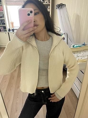 Кофты, свитеры: Вязаная укороченная кофта на молнии - Цвет: молочный/кремовый - — 1