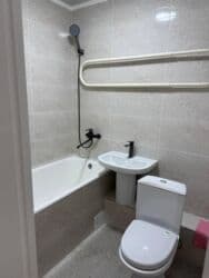 купить комнату под прописку: 2 комнаты, 43 м², 104 серия, 1 этаж — 12