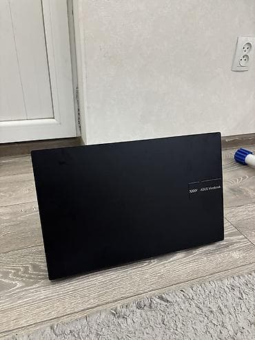 Продаю ноутбук ASUS Vivobook 17 (модель F1704V) 2024 Года Выпуска — 4