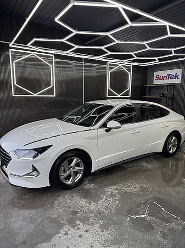 Продажа авто: Hyundai Sonata: 2021 г., 2 л, Автомат, Газ, Седан — 1