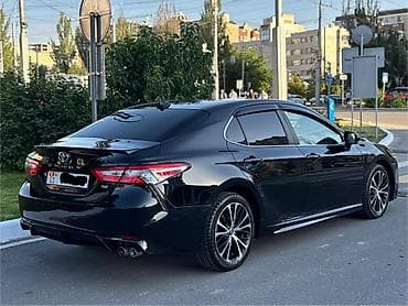 туксон 2017: Toyota Camry: 2018 г., Бензин — 6