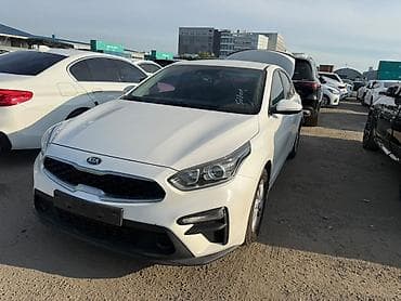 Kia Cerato: 2019 г., 1.6 л, Автомат, Бензин, Седан — 6