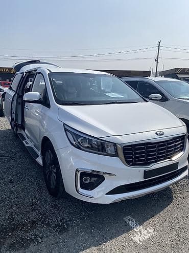Kia: Kia Carnival: 2019 г., 2.2 л, Автомат, Дизель, Вэн/Минивэн — 1