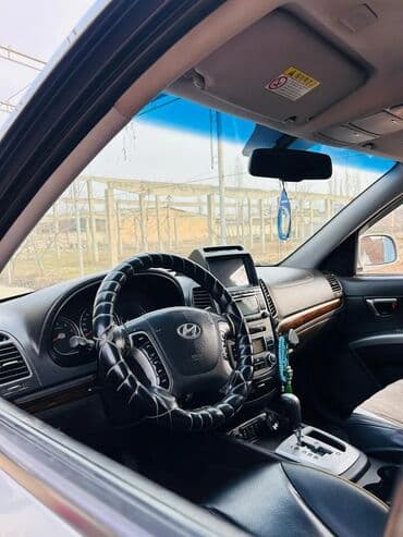 скутеры мопеды: Hyundai Santa Fe: 2009 г., 2 л, Дизель, Внедорожник — 9