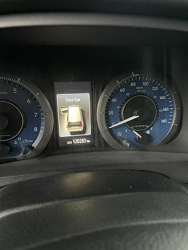 лимузин крайслер: Toyota Sienna: 2015 г., 3.5 л, Автомат, Газ, Минивэн — 7