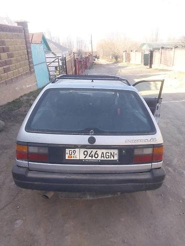 мата секыл: Volkswagen Passat Variant: 1991 г., 1.8 л, Кол менен иштөөчү, Универсал — 4