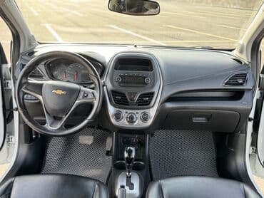 продаю авто с последующим выкупом: Chevrolet Spark: 2016 г., 1 л, Вариатор, Бензиновая, Хэтчбэк — 11