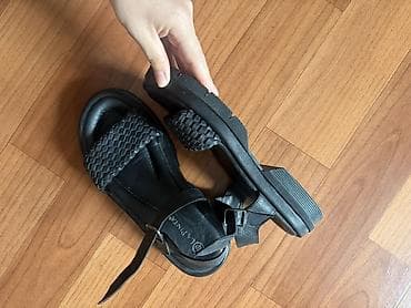 nike react: Босоножки, 39, 39.5, La Pinta, Б/у, цвет - Черный — 2