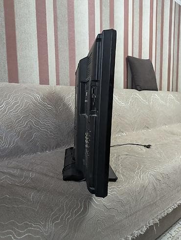 Телевизор Sharp AQUOS, диагональ 32" (80 см). Особенности: -