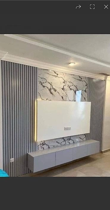 Услуги по строительству и ремонту: Поклейка обоев, Демонтаж старых обоев | Жидкие обои, Фотообои, Бумажные обои 3-5 лет опыта — 1