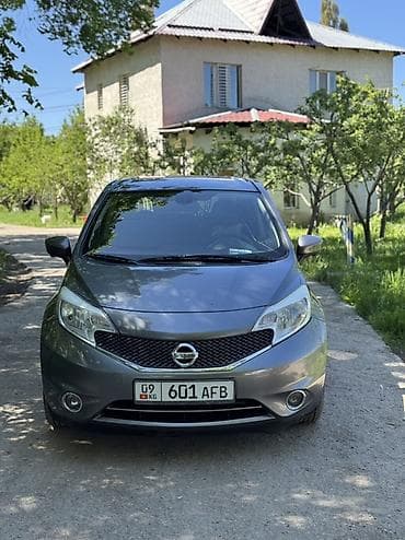 Nissan Note: 2014 г., 1.5 л, Механика, Дизель, Хэтчбэк