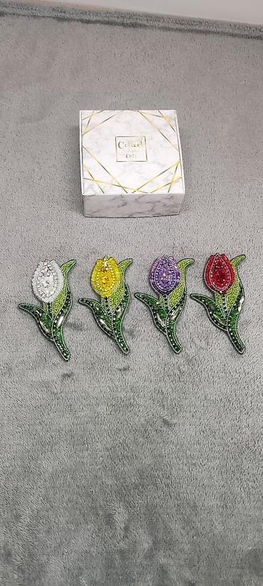 ростовая кукла купить: Брошь, Женские, Бисер — 6