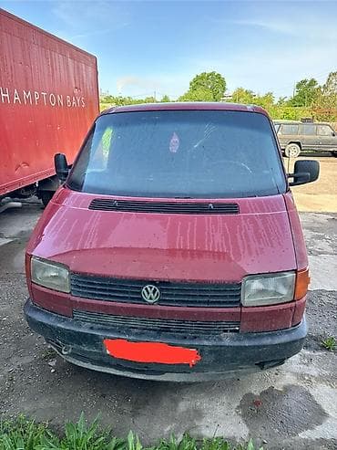 Volkswagen Transporter: 1992 г., 2.4 л, Механика, Дизель, Фургон