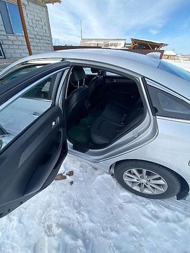 машина в рассрочку ош: Chevrolet Spark: 2017 г., 1 л, Автомат, Бензин, Хэтчбэк — 8