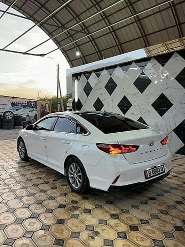 Транспорт: Hyundai Sonata: 2019 г., 2 л, Автомат, Газ, Седан — 5