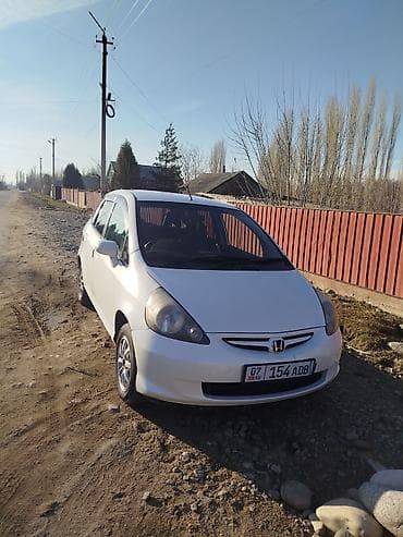авто машиналар: Honda Fit: 2002 г., 1.3 л, Вариатор, Бензин, Хетчбек — 2
