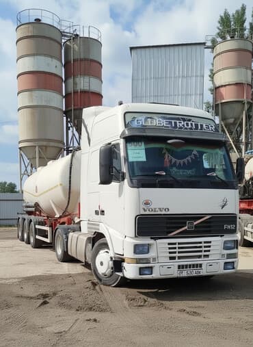 купить фуру с прицепом бу: Тягач, Volvo, 2001 г., Без прицепа — 1