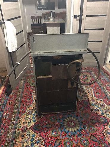 Соода жабдуулары: Газовая плита с духовкой, напольная Характеристики: - 4 газовые — 1