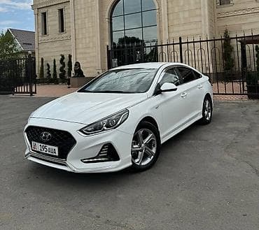 Hyundai Sonata: 2019 г., 2 л, Автомат, Газ, Седан — 3