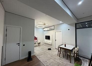 86: 2 комнаты, 53 м², Элитка, 2 этаж, Евроремонт — 1