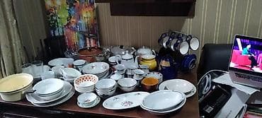 Посуда разная цена за все две кастрюльки чайный сервиз кофейный — 1
