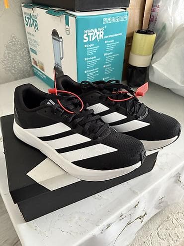 Мужские кроссовки, 43, Adidas, Новый, цвет - Черный, Самовывоз, Бесплатная доставка, Платная доставка