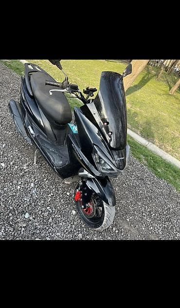 скутер трицикл купить: Тип скутера 150 куб. см, Бензин, Б/у — 4